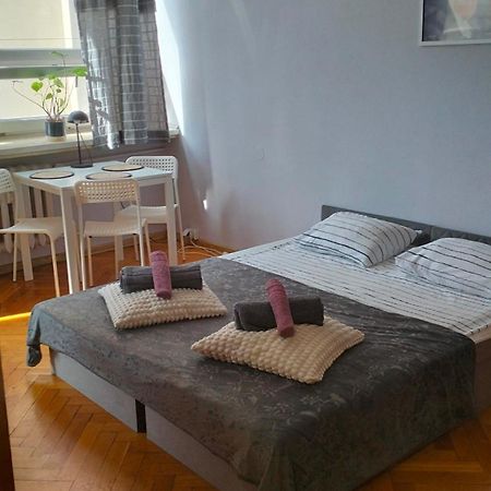 Apartament Night Host Matejki 4 Free Parking Bytom Zewnętrze zdjęcie